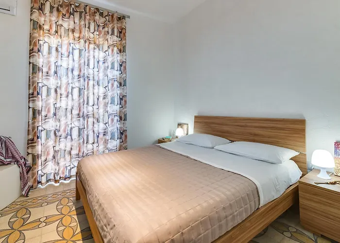 Scenario Holiday's * Sciacca